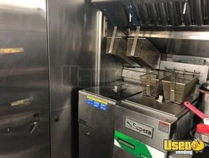 1997 Food Truck All-purpose Food Truck Air Conditioning Virginia Diesel Engine for Sale