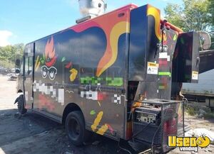 1997 Food Truck All-purpose Food Truck Diamond Plated Aluminum Flooring New York Diesel Engine for Sale