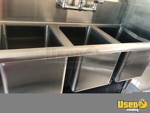 1997 Forward Control Chassis All-purpose Food Truck Grease Trap Arizona Diesel Engine for Sale