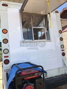 1997 Forward Control Chassis All-purpose Food Truck Prep Station Cooler Arizona Diesel Engine for Sale