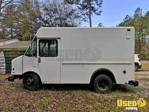 1997 Gmc P30 Stepvan Diamond Plated Aluminum Flooring South Carolina Diesel Engine for Sale