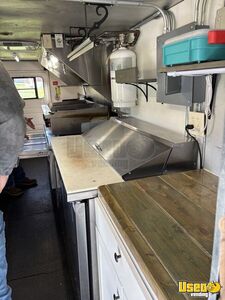 1997 Grumman All-purpose Food Truck Air Conditioning Pennsylvania Gas Engine for Sale