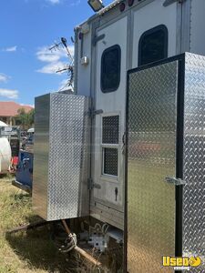 1997 Kitchen Food Truck All-purpose Food Truck Cabinets Texas for Sale