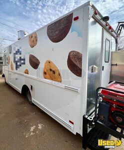 1997 Kitchen Food Truck All-purpose Food Truck Exterior Customer Counter Arizona Gas Engine for Sale