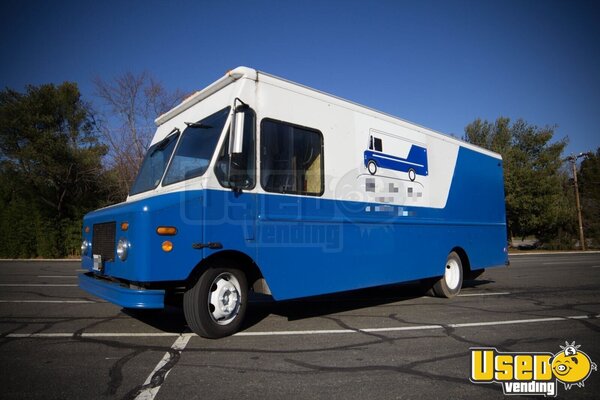 1997 Mt45 Fregihtliner Mobile Boutique California Diesel Engine for Sale