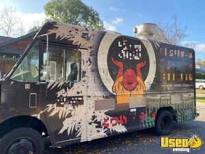 1997 Mt45 Kitchen Food Truck All-purpose Food Truck Air Conditioning California Diesel Engine for Sale