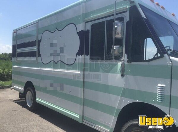 1997 Mt45 Step Van Bakery Food Truck Bakery Food Truck Missouri Diesel Engine for Sale