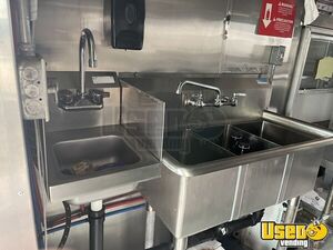 1997 Mt45 Step Van Food Truck All-purpose Food Truck Chef Base Florida Diesel Engine for Sale