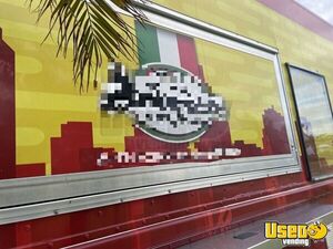 1997 Mt45 Step Van Food Truck All-purpose Food Truck Diamond Plated Aluminum Flooring Florida Diesel Engine for Sale