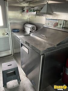 1997 Mt45 Step Van Food Truck All-purpose Food Truck Upright Freezer Florida Diesel Engine for Sale