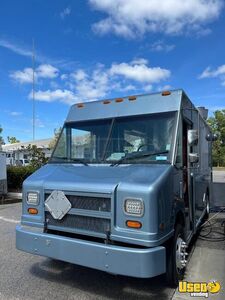 1997 Mt45 Step Van Kitchen Food Truck All-purpose Food Truck Diamond Plated Aluminum Flooring Florida Diesel Engine for Sale