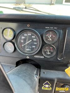 1997 Mt45 Step Van Kitchen Food Truck All-purpose Food Truck Gray Water Tank Florida Diesel Engine for Sale