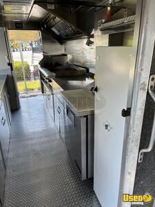 1997 Mt45 Step Van Kitchen Food Truck All-purpose Food Truck Reach-in Upright Cooler Florida Diesel Engine for Sale