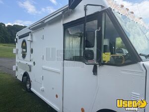 1997 P-30 All-purpose Food Truck Backup Camera Pennsylvania Diesel Engine for Sale