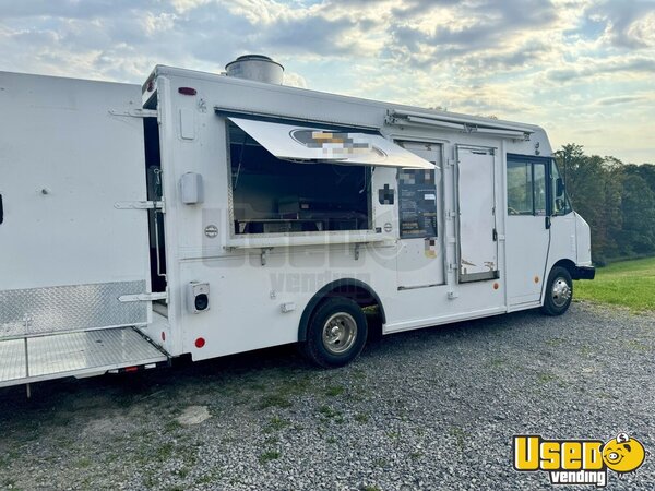 1997 P-30 All-purpose Food Truck Pennsylvania Diesel Engine for Sale