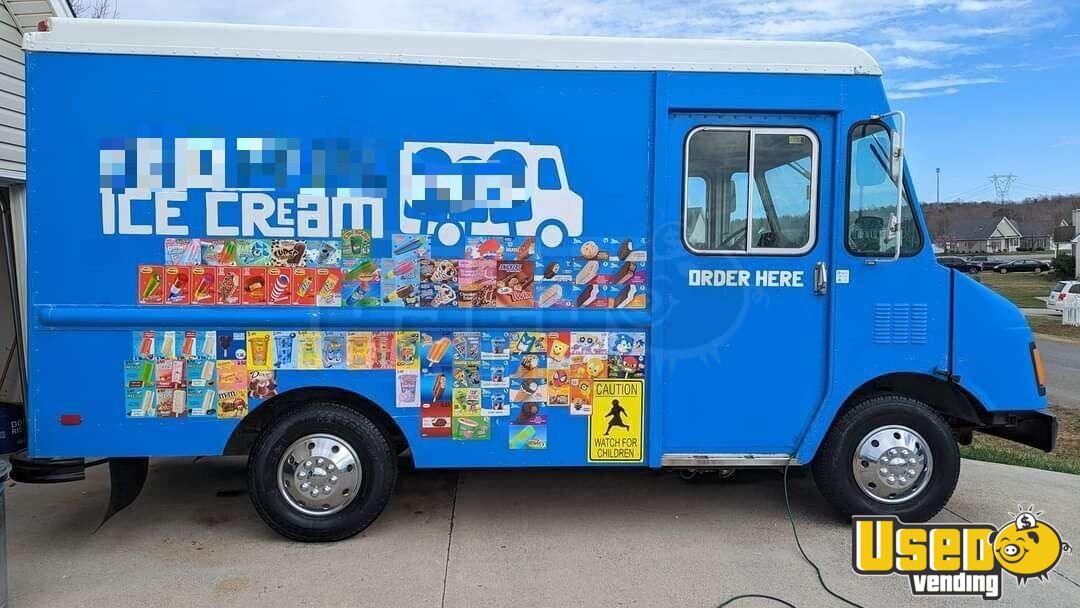 Chevrolet P30 Step Van Ice Cream Truck Mobile Dessert Unit for Sale in Virginia