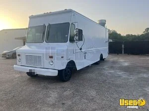 1997 P30 All-purpose Food Truck Air Conditioning Texas Diesel Engine for Sale