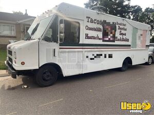 1997 P30 All-purpose Food Truck All-purpose Food Truck Concession Window Colorado Gas Engine for Sale