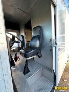 1997 P30 All-purpose Food Truck All-purpose Food Truck Electrical Outlets California for Sale