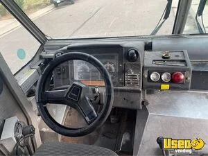 1997 P30 All-purpose Food Truck All-purpose Food Truck Flatgrill Colorado Gas Engine for Sale