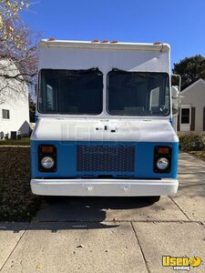 1997 P30 All-purpose Food Truck Cabinets Michigan for Sale
