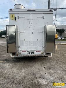 1997 P30 All-purpose Food Truck Cabinets Texas Diesel Engine for Sale