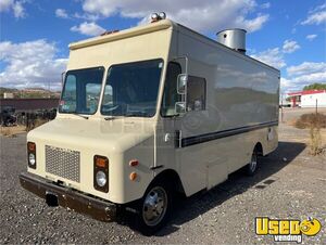 1997 P30 All-purpose Food Truck Concession Window Arizona Diesel Engine for Sale