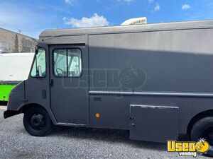 1997 P30 All-purpose Food Truck Concession Window Florida for Sale