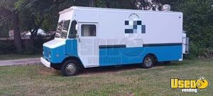 1997 P30 All-purpose Food Truck Concession Window Michigan for Sale