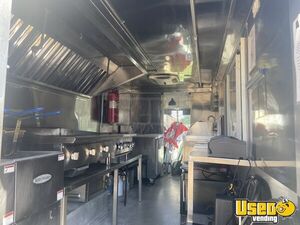 1997 P30 All-purpose Food Truck Concession Window Texas Diesel Engine for Sale