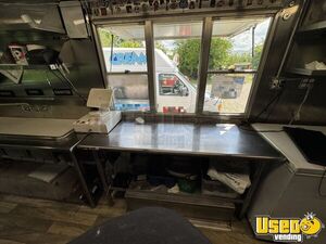 1997 P30 All-purpose Food Truck Flatgrill Michigan Gas Engine for Sale