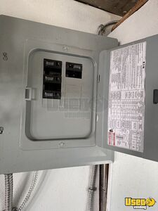 1997 P30 All-purpose Food Truck Fresh Water Tank Michigan for Sale