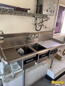 1997 P30 All-purpose Food Truck Hot Water Heater Michigan for Sale