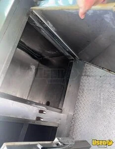1997 P30 All-purpose Food Truck Interior Lighting Pennsylvania Diesel Engine for Sale
