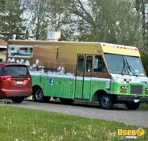 1997 P30 All-purpose Food Truck Montana for Sale