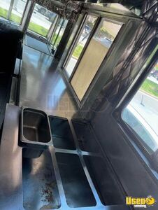 1997 P30 All-purpose Food Truck Refrigerator Pennsylvania Diesel Engine for Sale