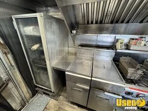 1997 P30 All-purpose Food Truck Stovetop Michigan Gas Engine for Sale