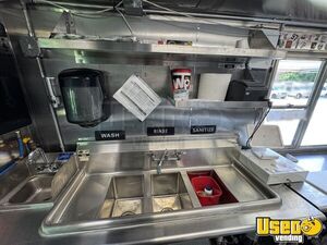 1997 P30 All-purpose Food Truck Warming Cabinet Michigan Gas Engine for Sale