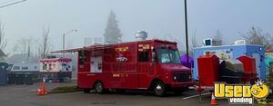 1997 P30 Barbecue Food Truck Concession Window Oregon Gas Engine for Sale