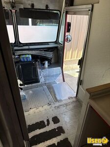 1997 P30 Barbecue Food Truck Floor Drains Oregon Gas Engine for Sale