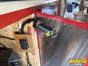 1997 P30 Barbecue Food Truck Refrigerator Oregon Gas Engine for Sale