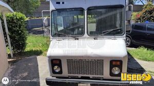 1997 P30 Grumman Olson Stepvan Concession Window California for Sale