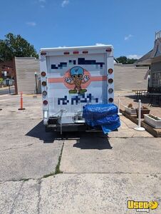 1997 P30 Ice Cream Truck Exterior Customer Counter Virginia Diesel Engine for Sale