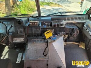 1997 P30 Ice Cream Truck Exterior Lighting Florida Diesel Engine for Sale