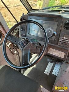 1997 P30 Ice Cream Truck Work Table Florida Diesel Engine for Sale
