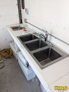 1997 P30 Ice Cream Truck Work Table Virginia Diesel Engine for Sale