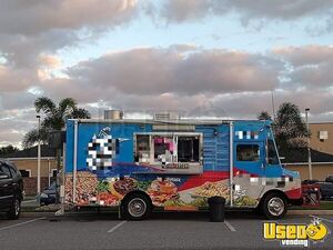 24' GMC P30 Commercial Mobile Kitchen Unit / Diesel Step Van Food Truck for Sale in Florida!