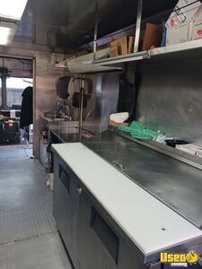 1997 P30 Step Van Kitchen Food Truck All-purpose Food Truck Exhaust Fan Colorado Diesel Engine for Sale