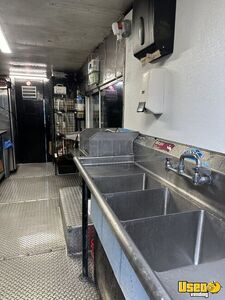 1997 P30 Step Van Kitchen Food Truck All-purpose Food Truck Exhaust Hood California Gas Engine for Sale