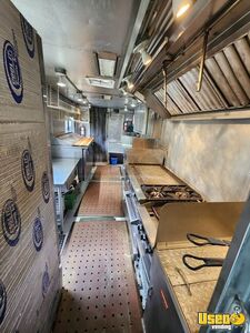 1997 P30 Step Van Kitchen Food Truck All-purpose Food Truck Generator Colorado Diesel Engine for Sale